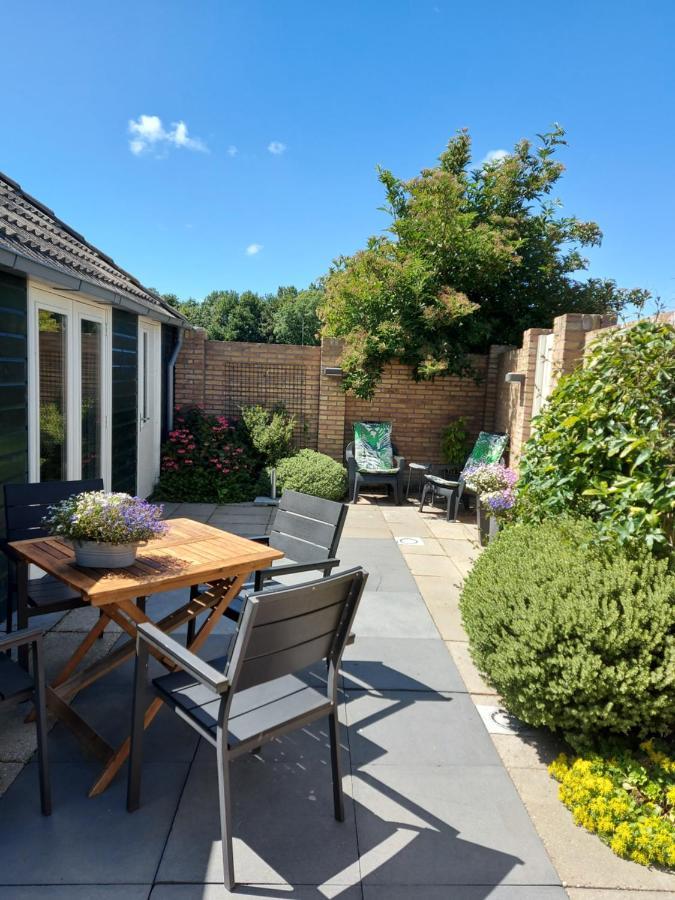 Holiday Home Canal View Alkmaar Ngoại thất bức ảnh