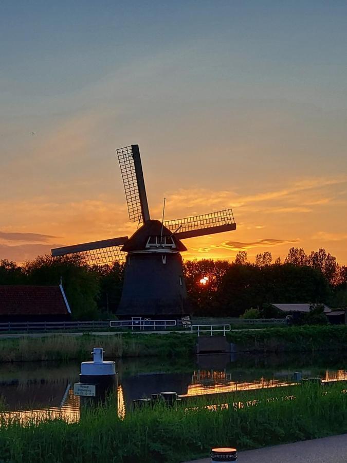 Holiday Home Canal View Alkmaar Ngoại thất bức ảnh