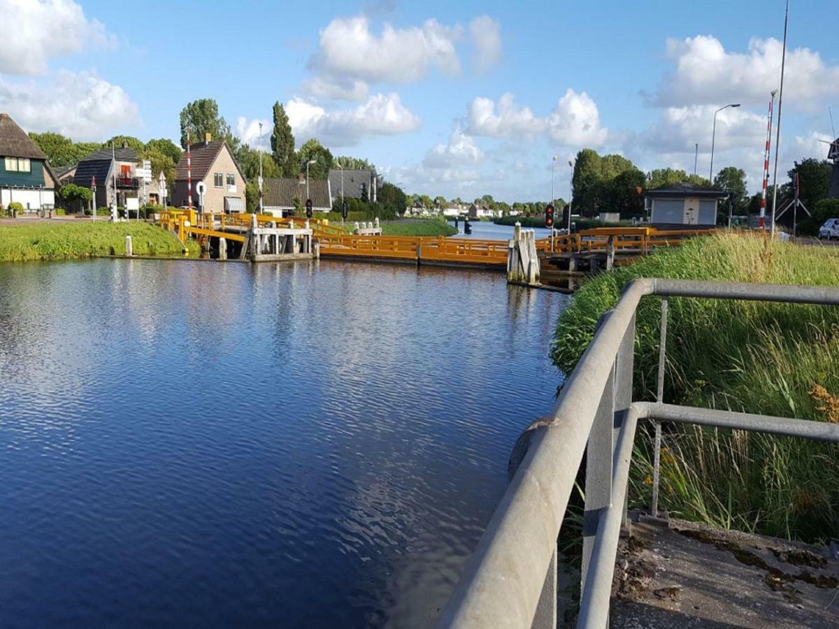 Holiday Home Canal View Alkmaar Ngoại thất bức ảnh